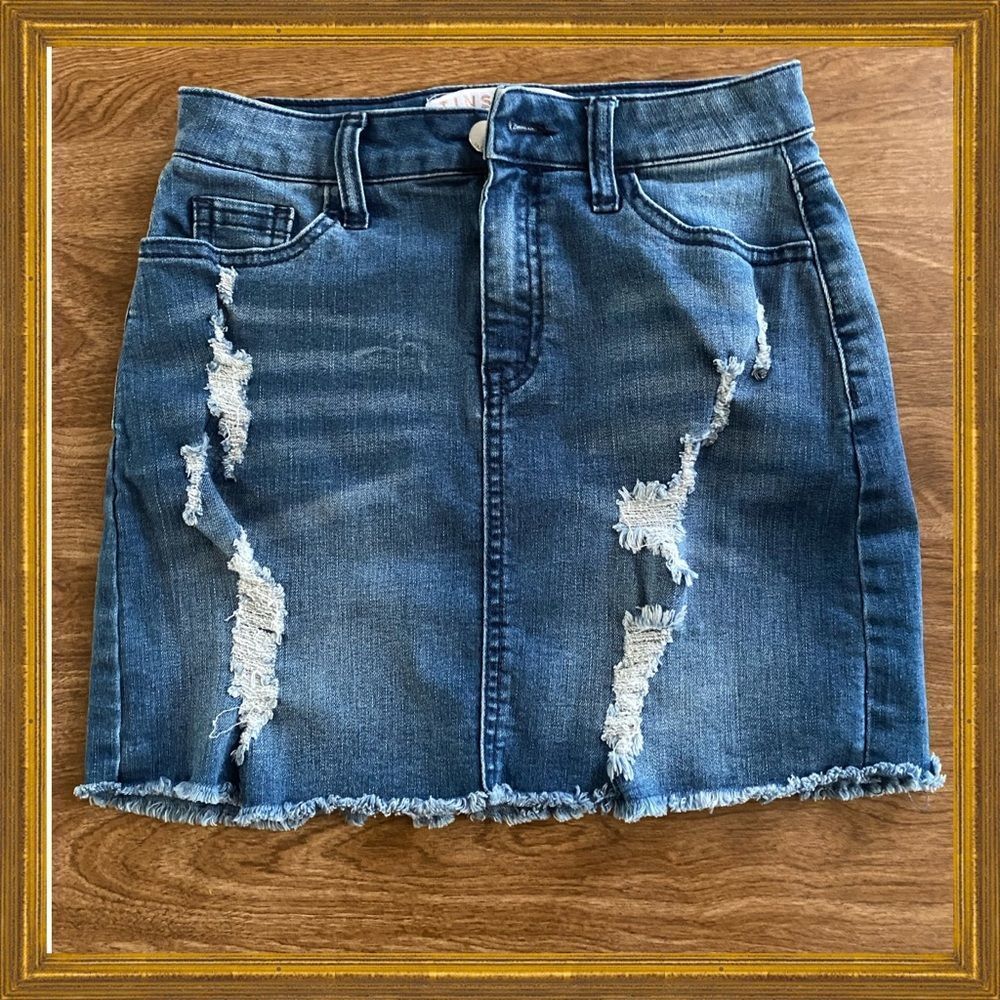 Tinseltown denim mini skirt